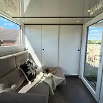Tiny House Alpakablick - Inklusive Alpaka Meet & Greet An Bestimmten Terminen 아파트 *